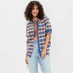 American Eagle Oversized plaid cotton Button-Up Shirt size xs/s